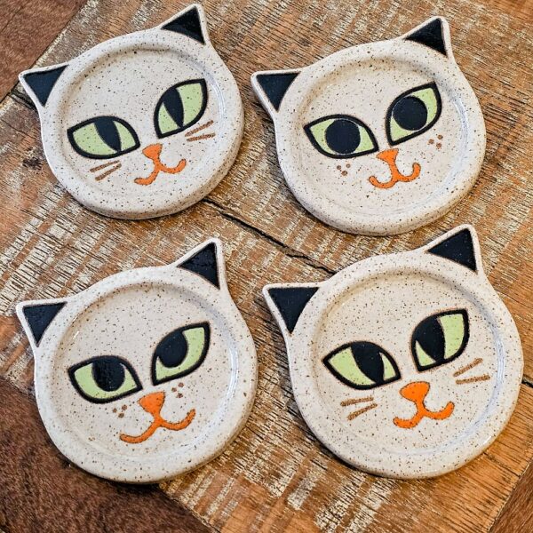 Porta-copos de gato em cerâmica Sião / Olhares