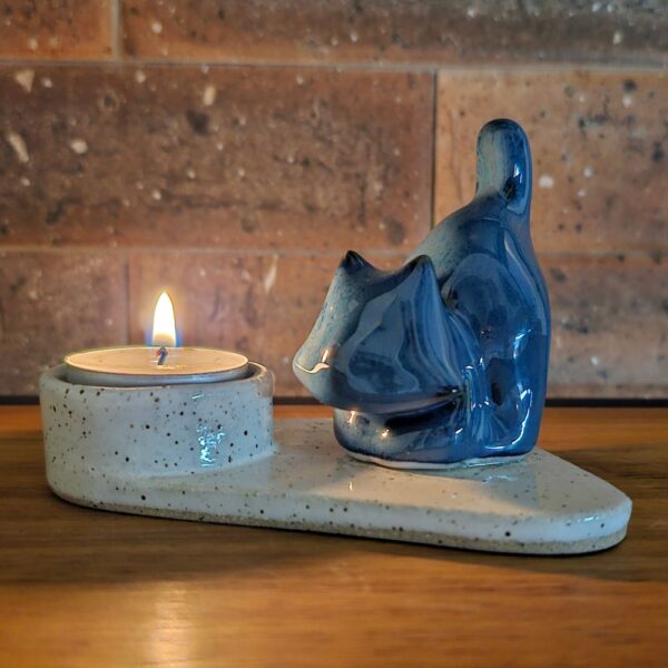 Porta-velas de gato em cerâmica Luz & Gato Darth Azul e branco