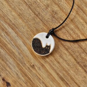COLAR <br /> Maricota<br /> Preto glitter e off-white