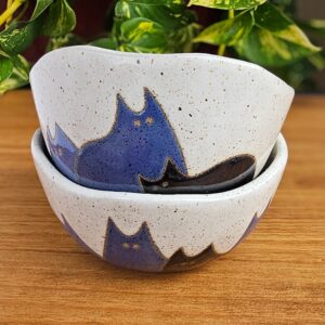CONJUNTO DE 2 BOWLS <br /> Gangue <br /> Off-white e tons de azul